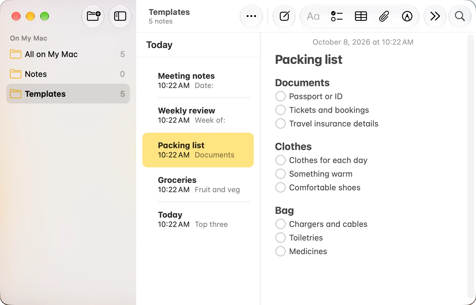 Apple Notes on macOS 27 with a Templates folder of five notes: Meeting notes, Weekly review, Packing list, Groceries and Today. Packing list is open, with Documents, Clothes and Bag headings, each over a checklist of three items.